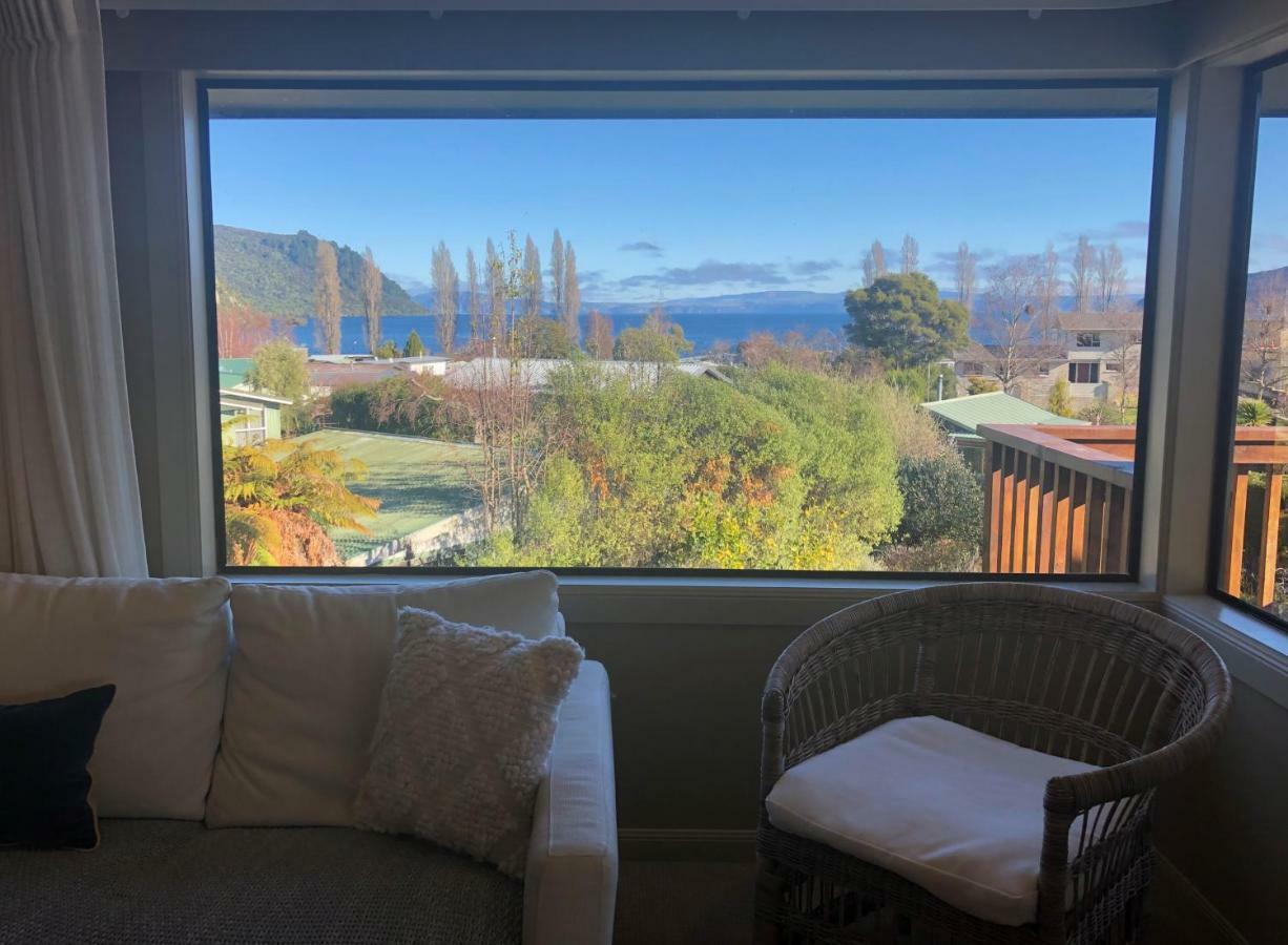 Kinloch Lakeview Lodge - Taupo Buitenkant foto